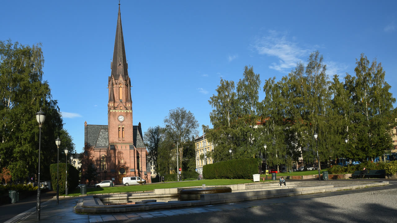 Birkelunden og Paulus kirke på Grünerløkka i Oslo