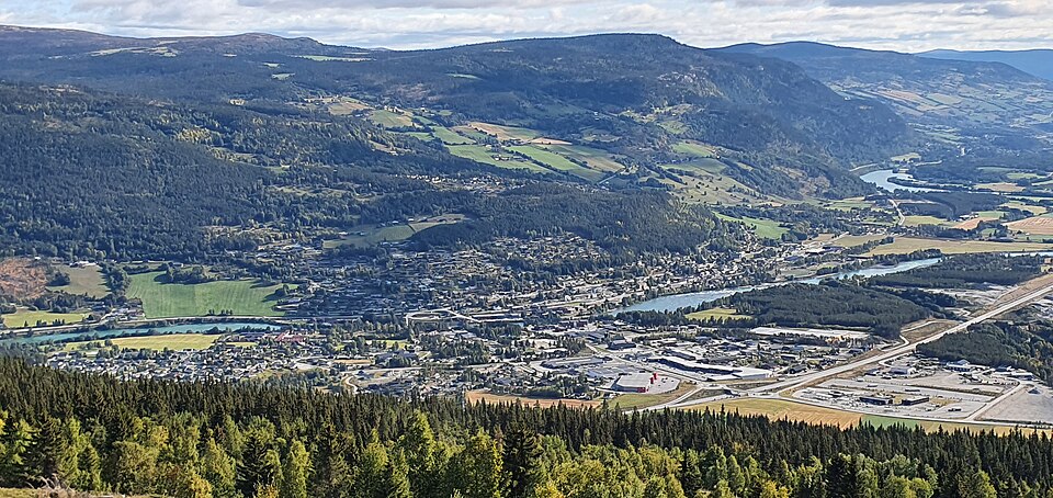Vinstra i Gudbrandsdalen, vertskap for Countryfestivalen Vinstra på Kåja