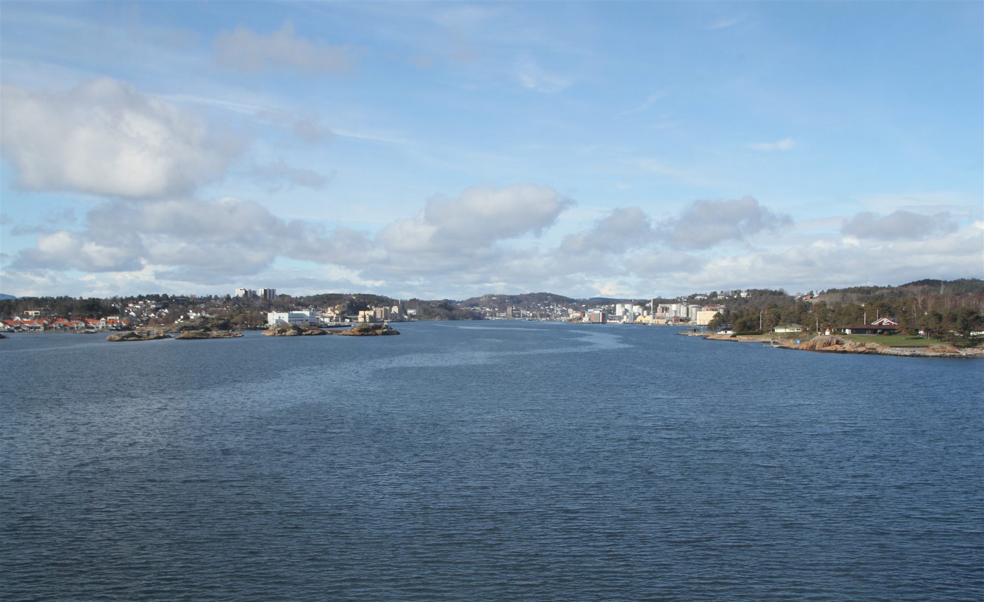 Innseilingen til Sandefjord, fjordkontekst for Fjordfesten i Badeparken
