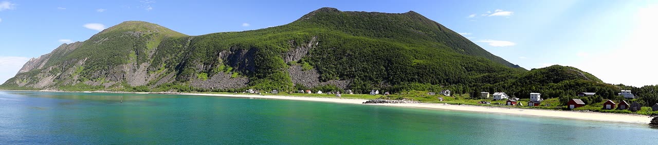 Bøvær på Senja, opprinnelig hjem for Kråkeslottfestivalen