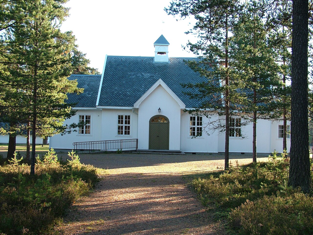 Utsikt over Magnor i Eidskog, der MC Rock arrangeres i bakgården til Skandinavisk Motorsykkel Center