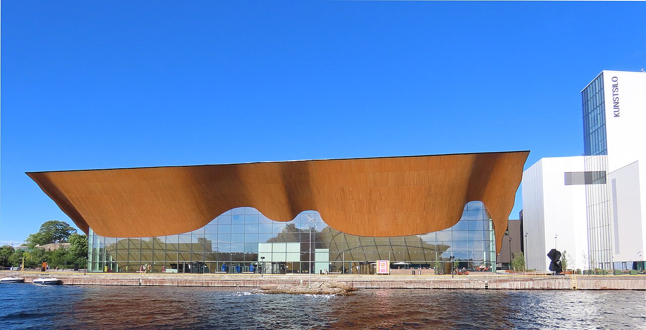 Kilden teater og konserthus i Kristiansand ved Bystranda – S&oslash;rlandets kulturhus