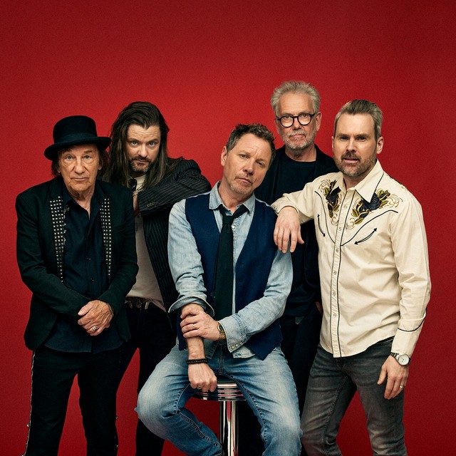 The Waterboys & Steve Earle
